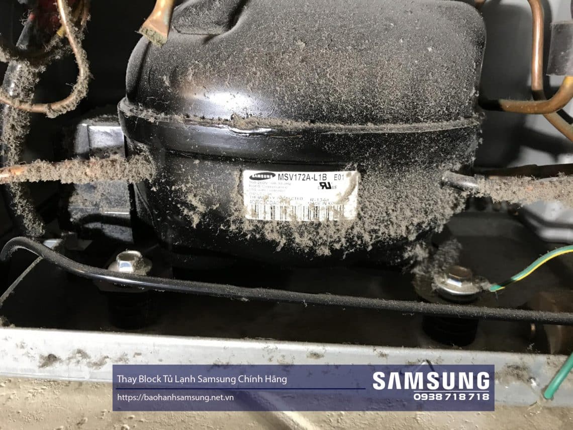 MSV172A-L1B Samsung refrigerator compressor with dust and dirt buildup, showing the model and certification labels. For Samsung warranty and repair services in Vietnam.